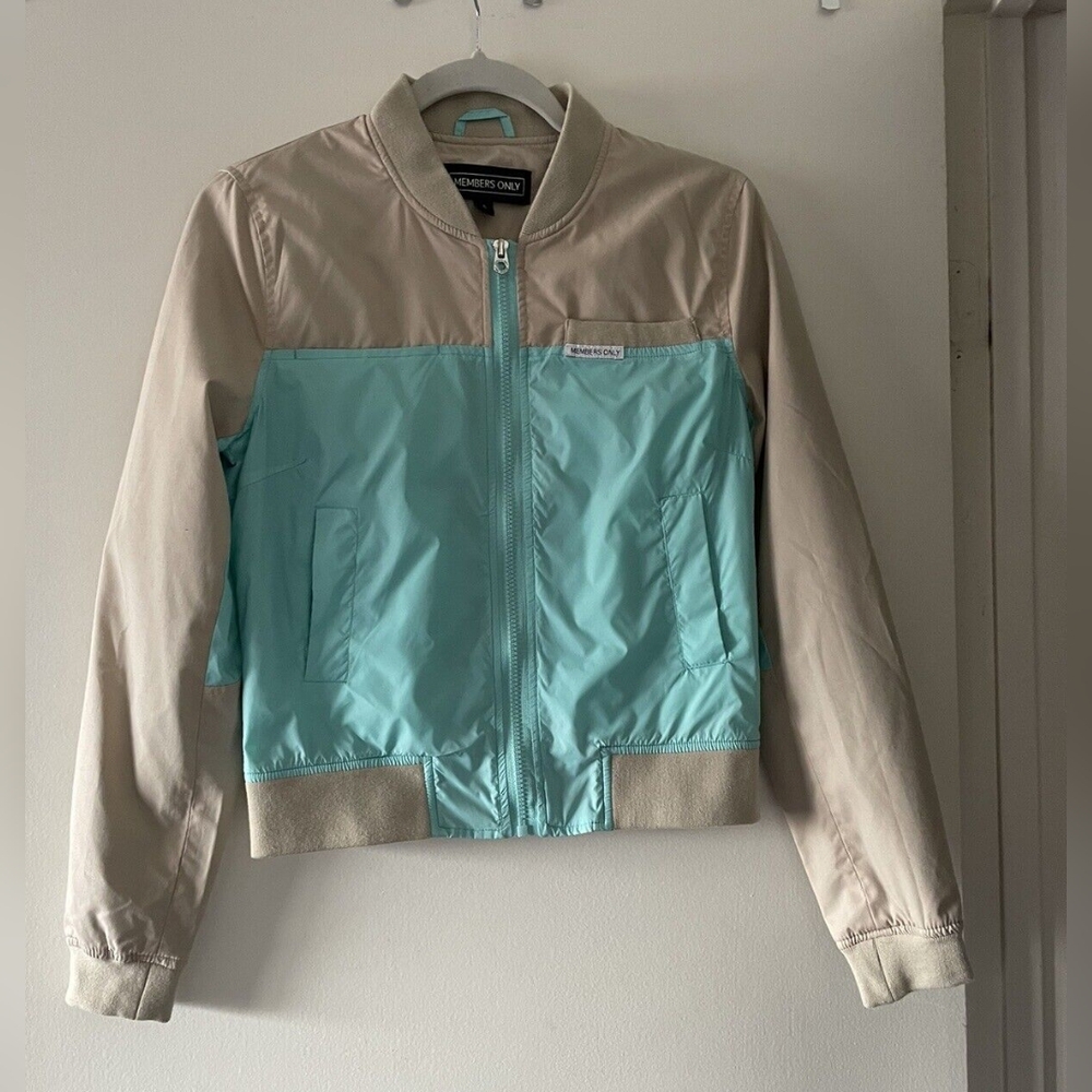 Vintage Members Only Jacket Unisex Medium Blue Beige Windbreaker Full Zip